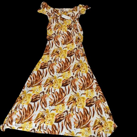 mother bee Dresses & Skirts - Women's Large Mother Bee Maternity Maxi Dress